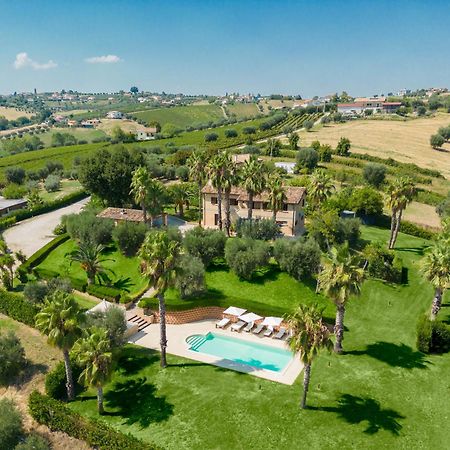 Villa Iulia - Vibra Controguerra Bagian luar foto