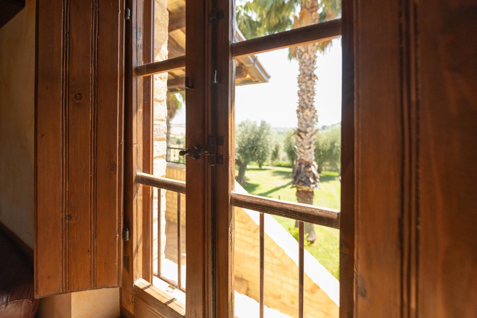 Villa Iulia - Vibra Controguerra Bagian luar foto